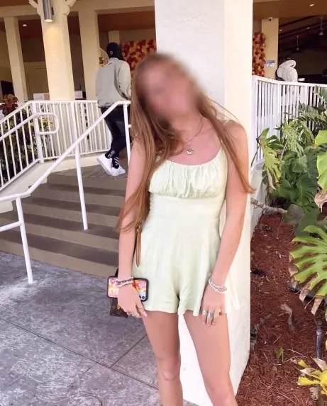 Alice, 19 anni