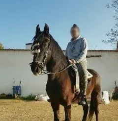 Elena, 31 anni