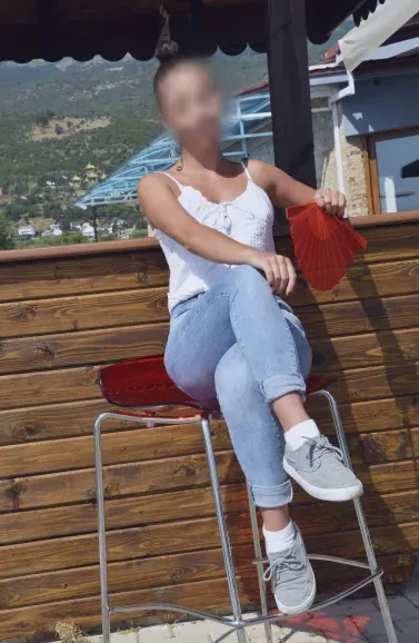 Xheni, 34 anni